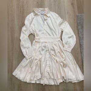 Choklate Women’s Cream Beige Button Down Dress